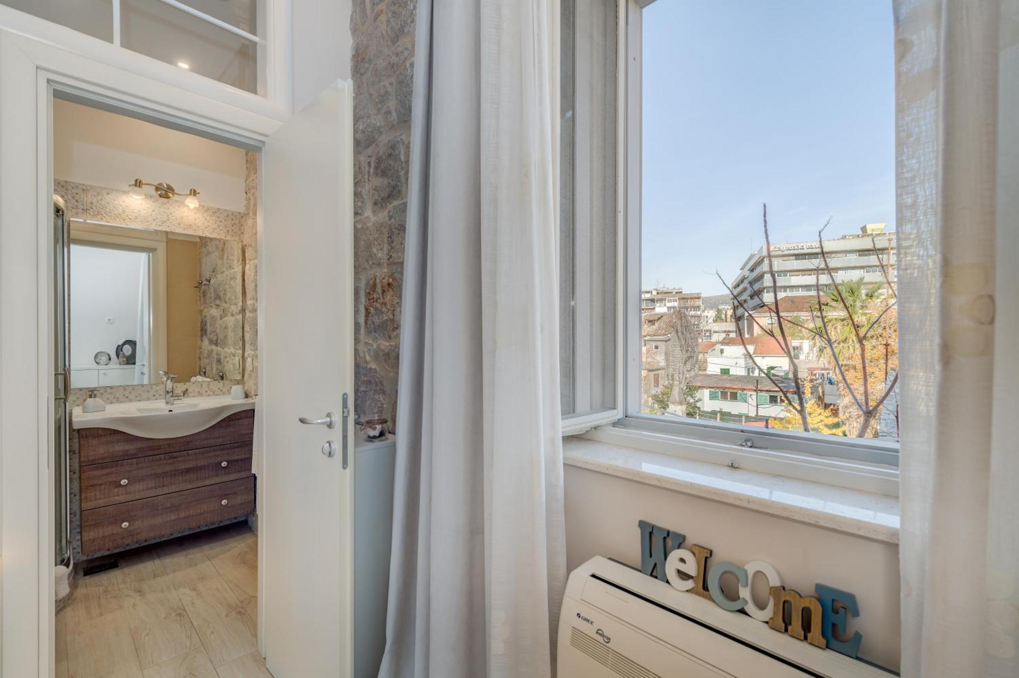 Victoria Luxury Rooms - Split Downtown Buitenkant foto