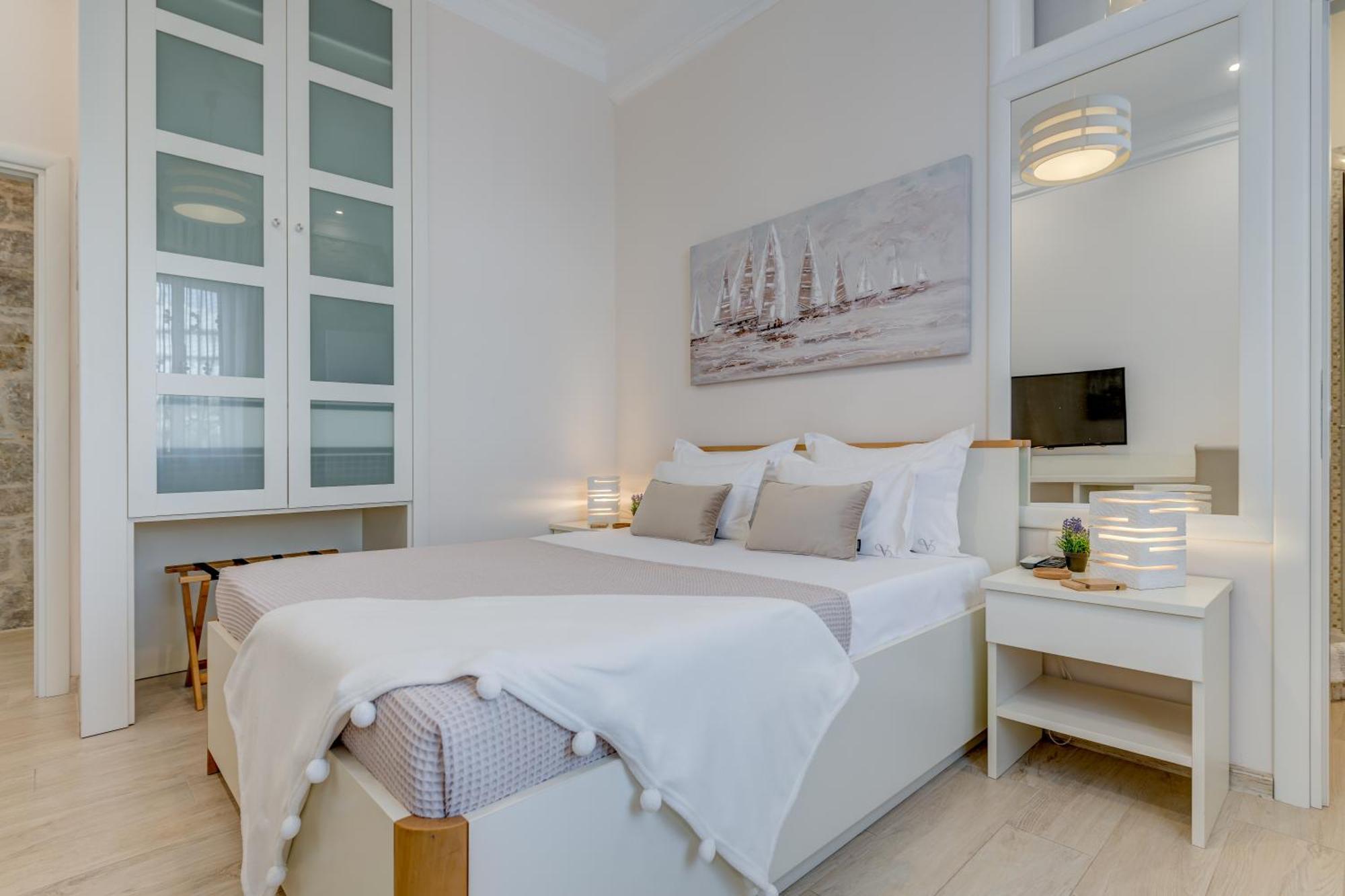 Victoria Luxury Rooms - Split Downtown Buitenkant foto