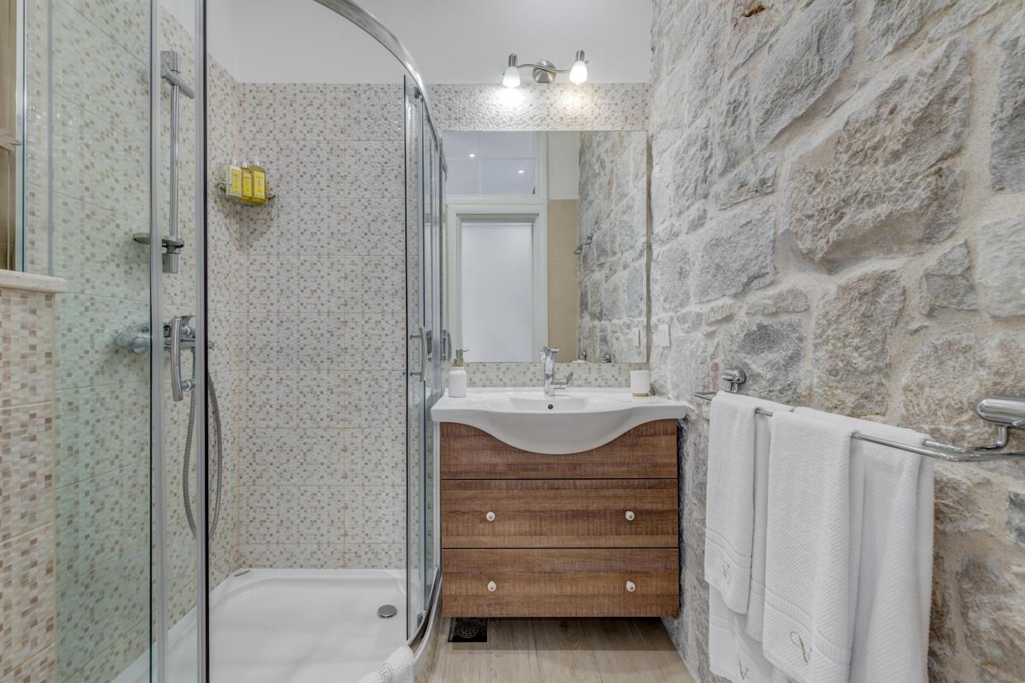 Victoria Luxury Rooms - Split Downtown Buitenkant foto