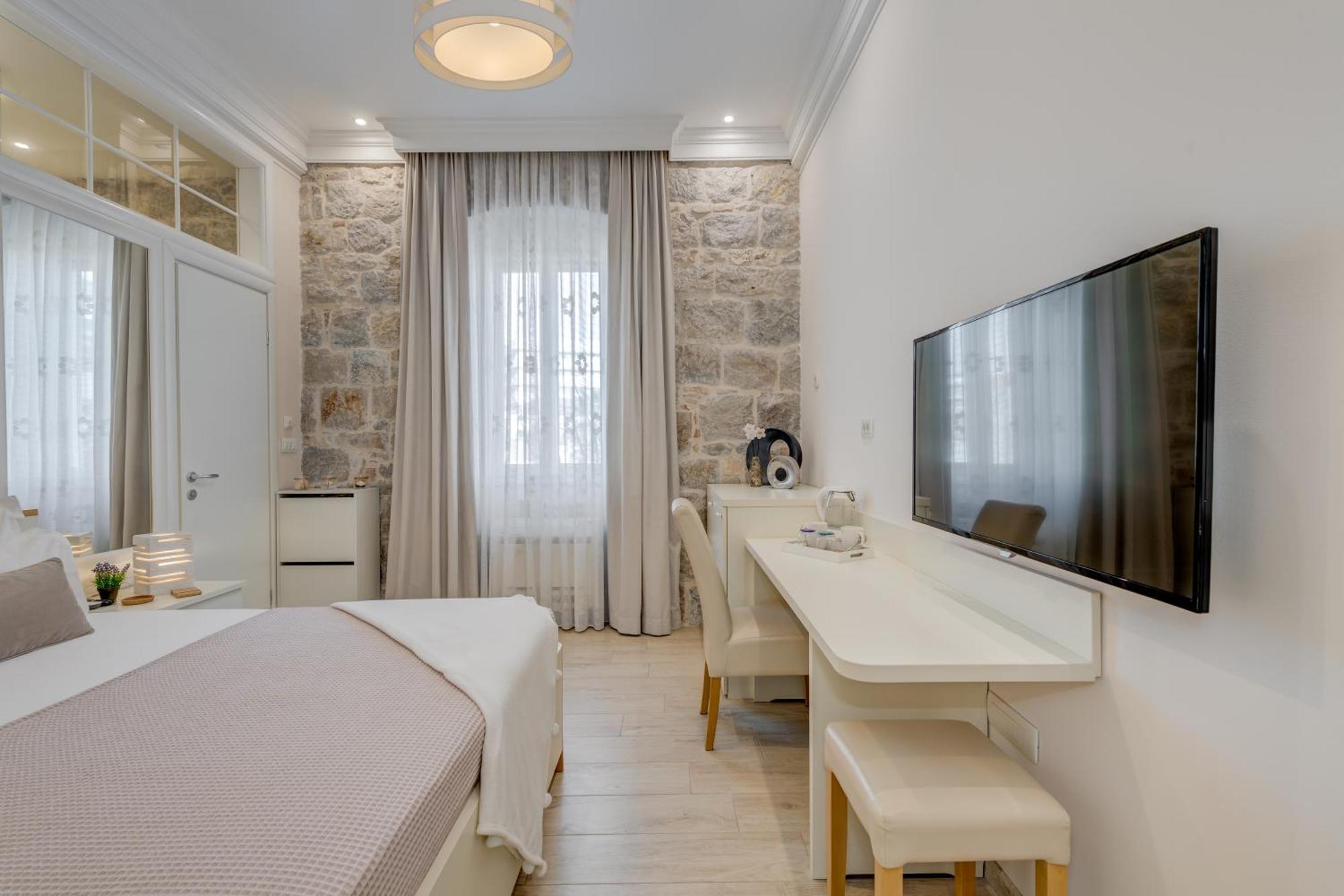 Victoria Luxury Rooms - Split Downtown Buitenkant foto