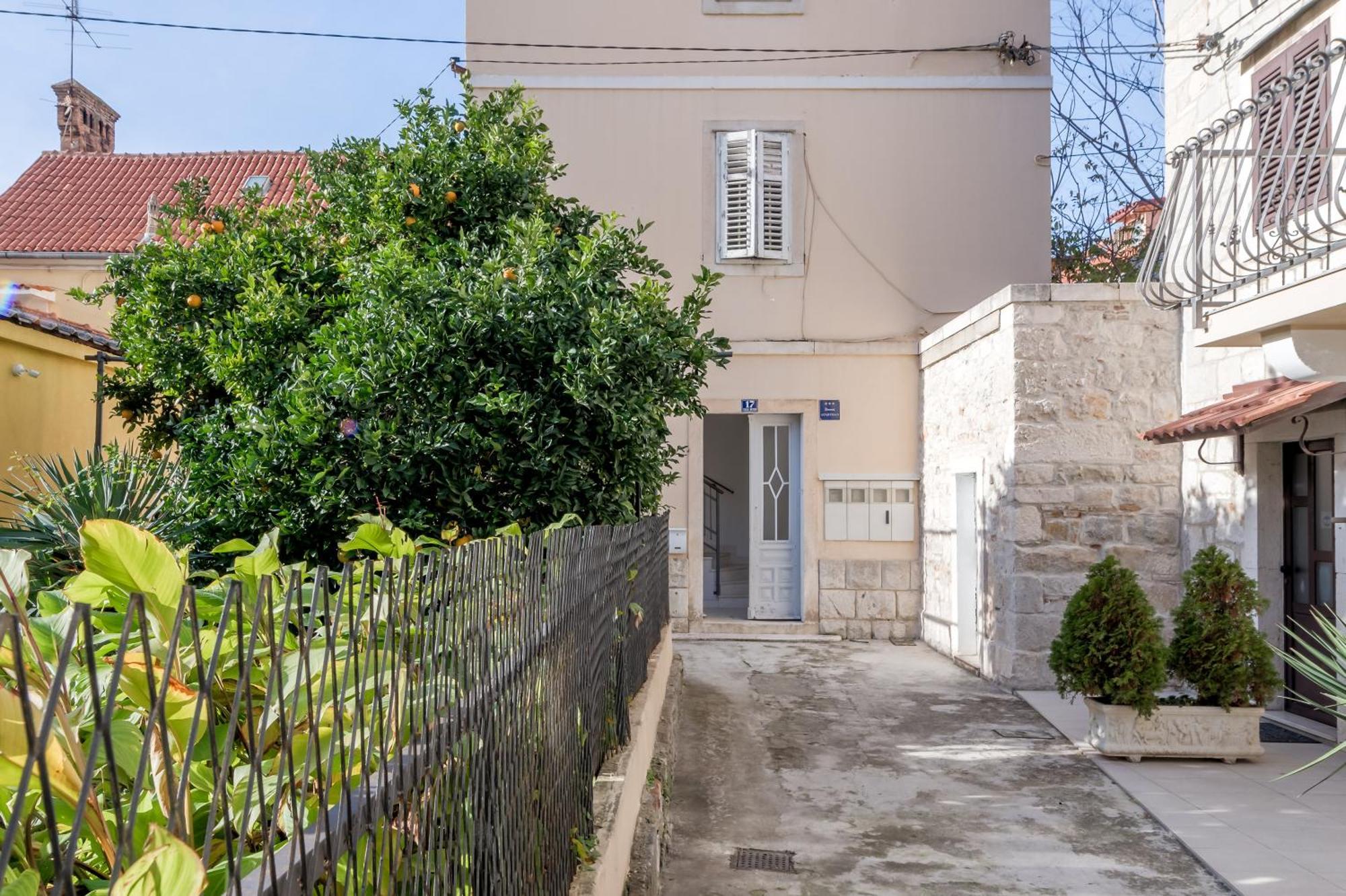 Victoria Luxury Rooms - Split Downtown Buitenkant foto